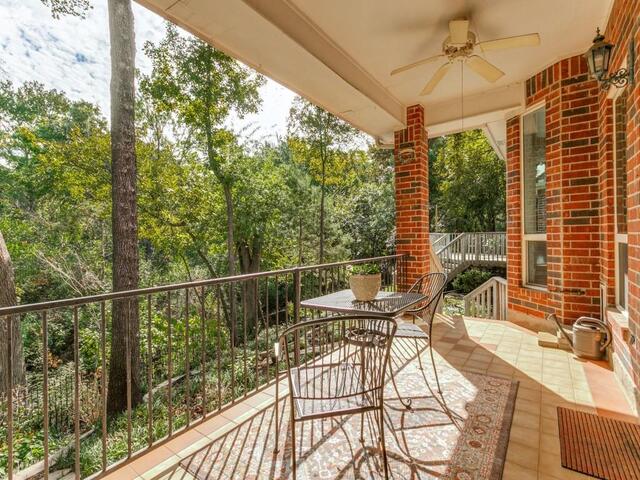 2008 Winding Creek Boulevard, Flower Mound, TX photo 10
