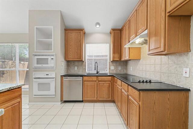 3705 Palmetto, Court Denton, TX photo 14