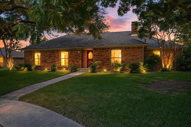 2539 Quail Glen, Road Carrollton, TX photo 2