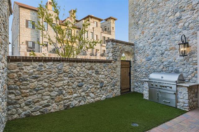 74 Cortes, Drive Westlake, TX photo 6