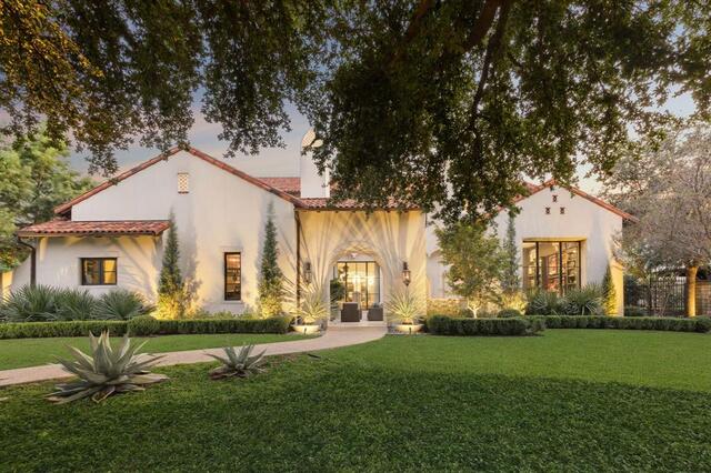 1402 Fountain Grass, Court Westlake, TX photo 2