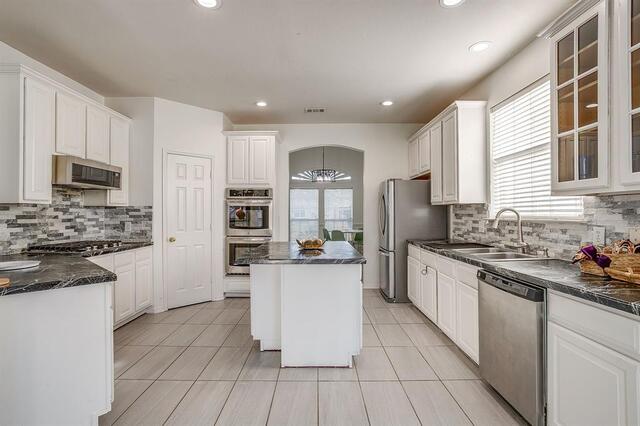 1517 Dimmit, Drive Carrollton, TX photo 12