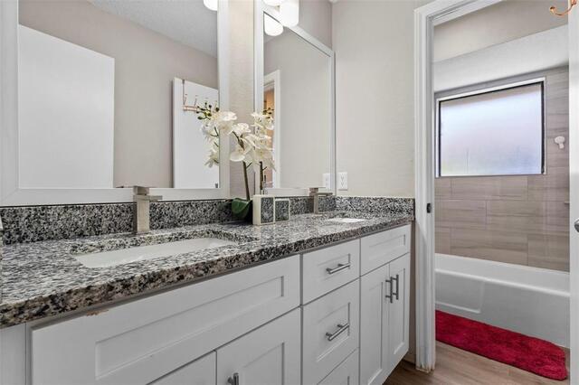 1507 Sugar Creek, Drive Carrollton, TX photo 17