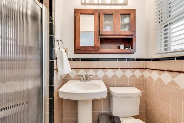 1403 Greenwood, Drive Denton, TX photo 17