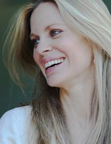 Kristin Bauer van Straten, Actress and IFAW Ambassador Kristin Bauer van Straten, Actress and IFAW Ambassador