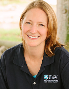 Kate Nattrass Atema, Directrice du programme Bien-être animal au sein des communautés Kate Nattrass Atema, Directrice du programme Bien-être animal au sein des commun