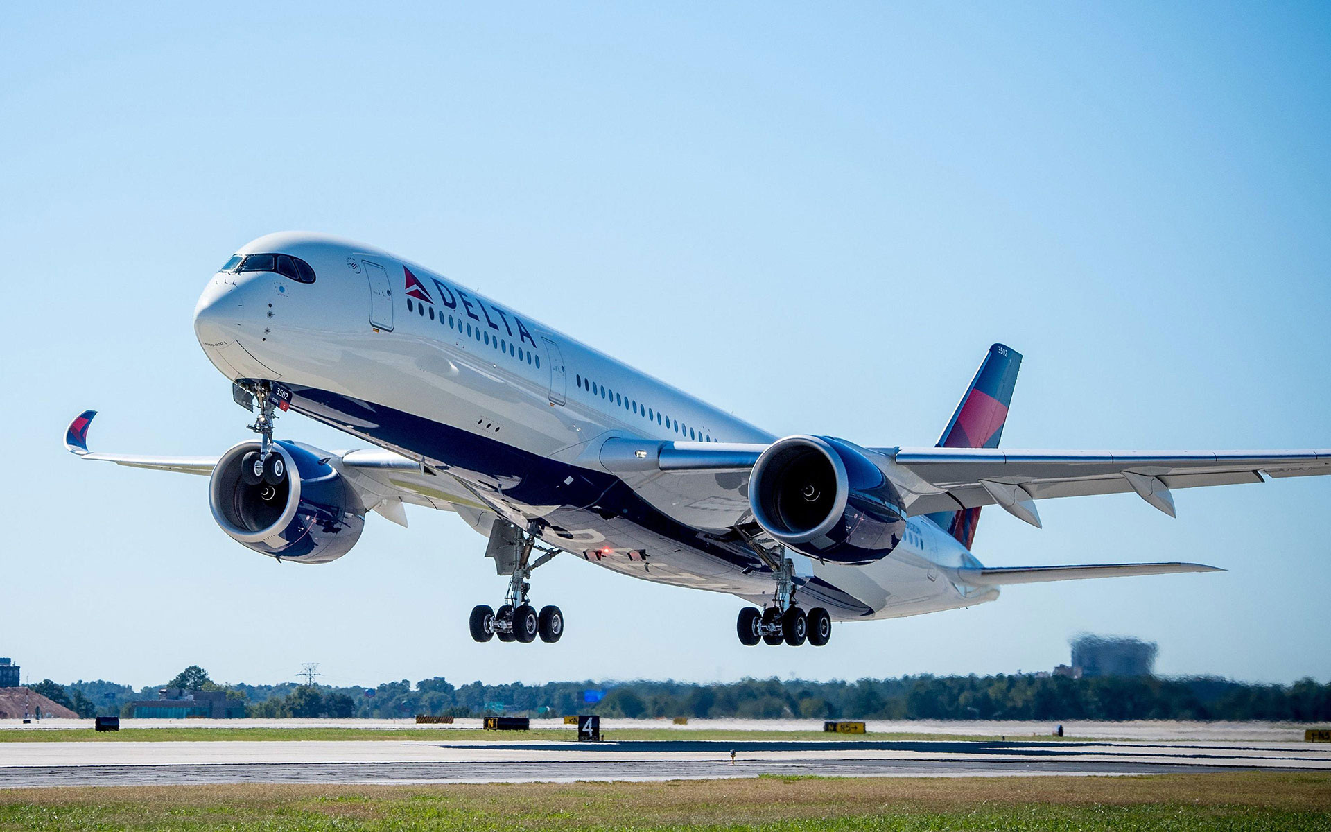 Delta Airlines Flight Tracker Guide