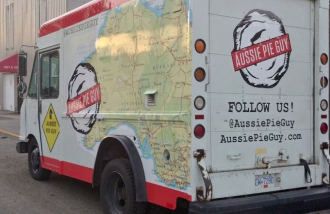 CAN_vancouver-aussie-pie-guy