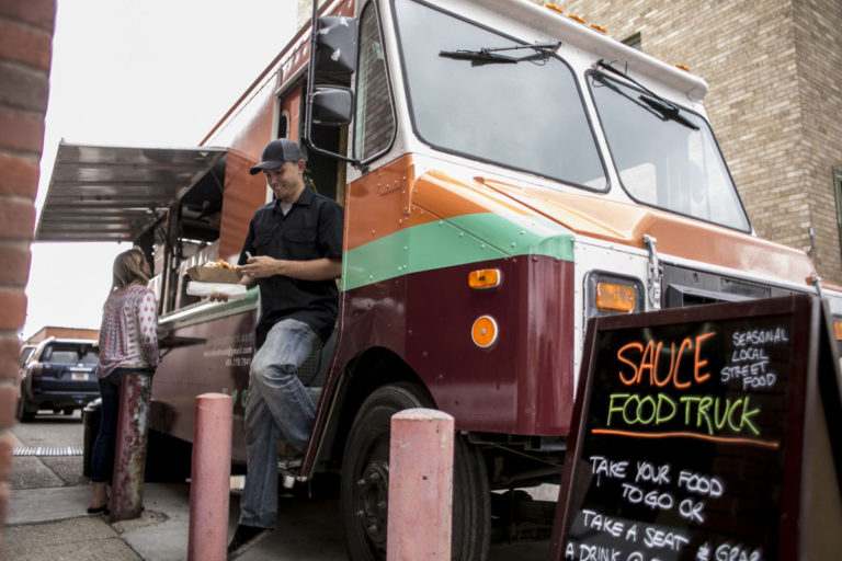 Bozeman, MT Food trucks sizzling as city considers regulating the