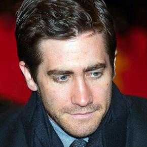 Jake Gyllenhaal Vs Maggie Gyllenhaal Iknow Io