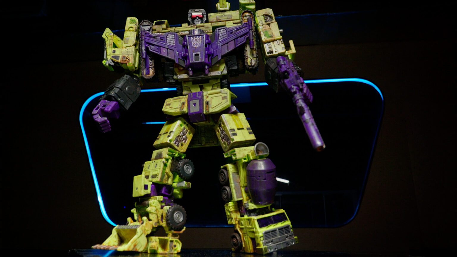 Custom Transformer: Weathering Devastator with Basic Model Paints - I ...