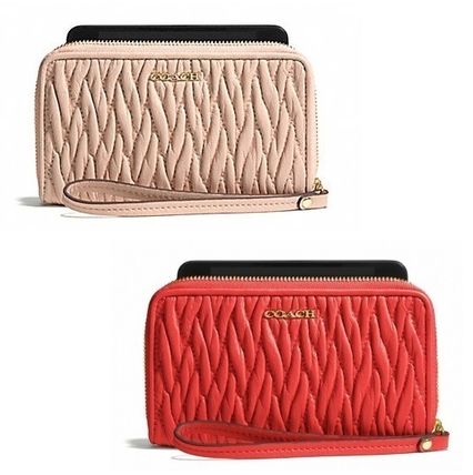 iphone 6 case lucien Tech CHANEL, finet, Coach, Claire's, lucien Accessories Women, pellat