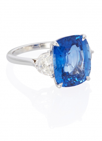 A sapphire and diamond ring. $35,000-45,000