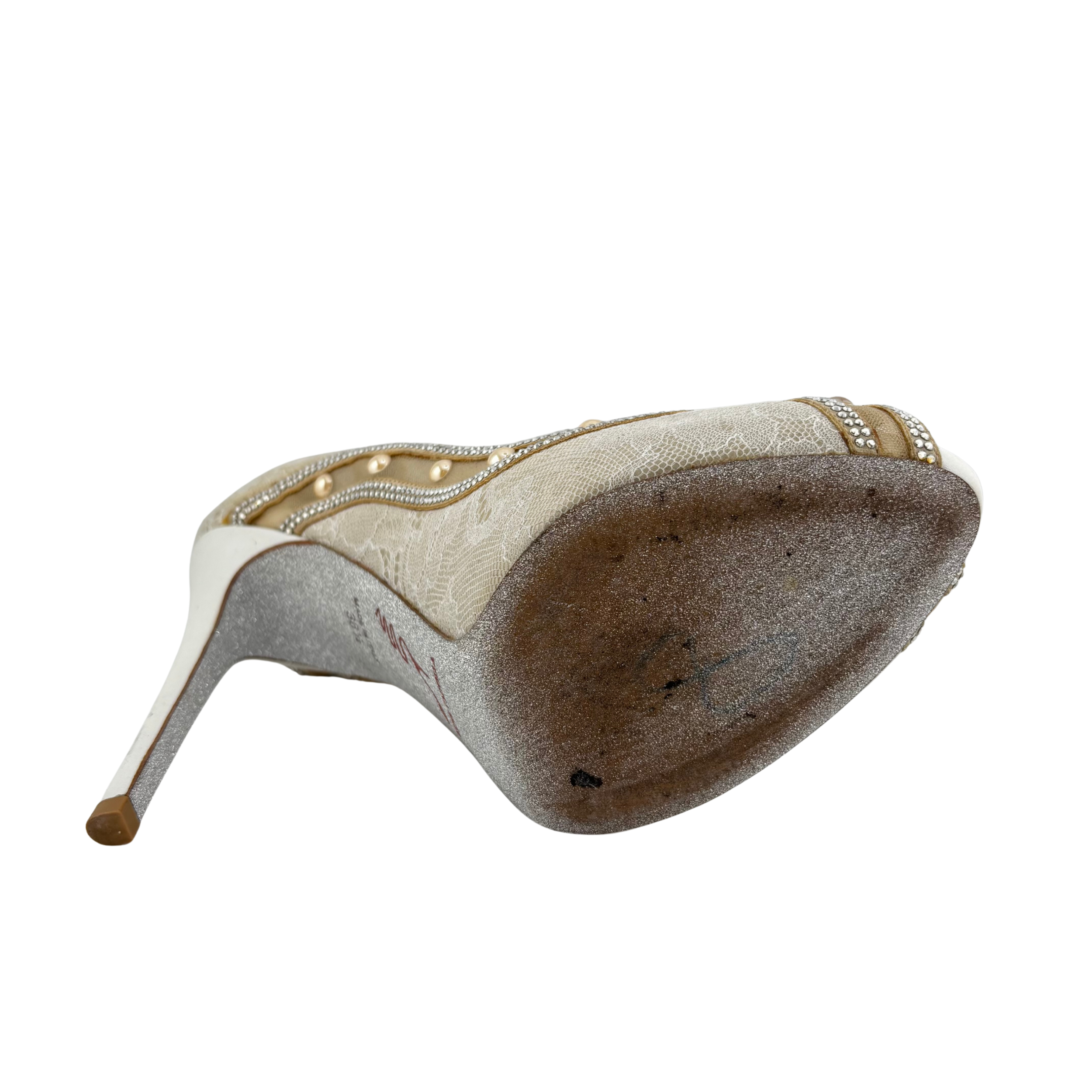 Rene Caovilla Champagne Pearl Lace Pump, 38.5