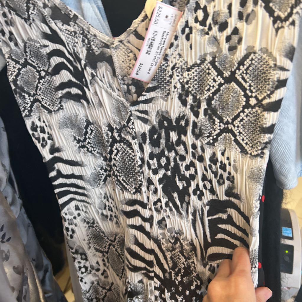 Maryam Nassir Zaden Black/White Stretch Dress