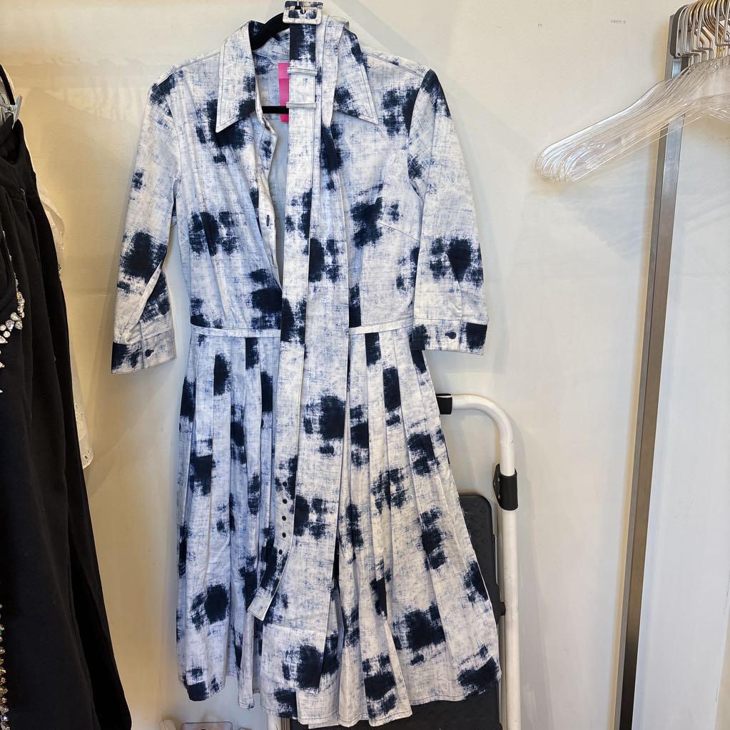 Navy/Cream Cotton Pleated Shirt Dress (NWT 595)