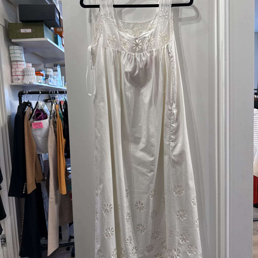 White Embroidered Sun Dress(NWT)