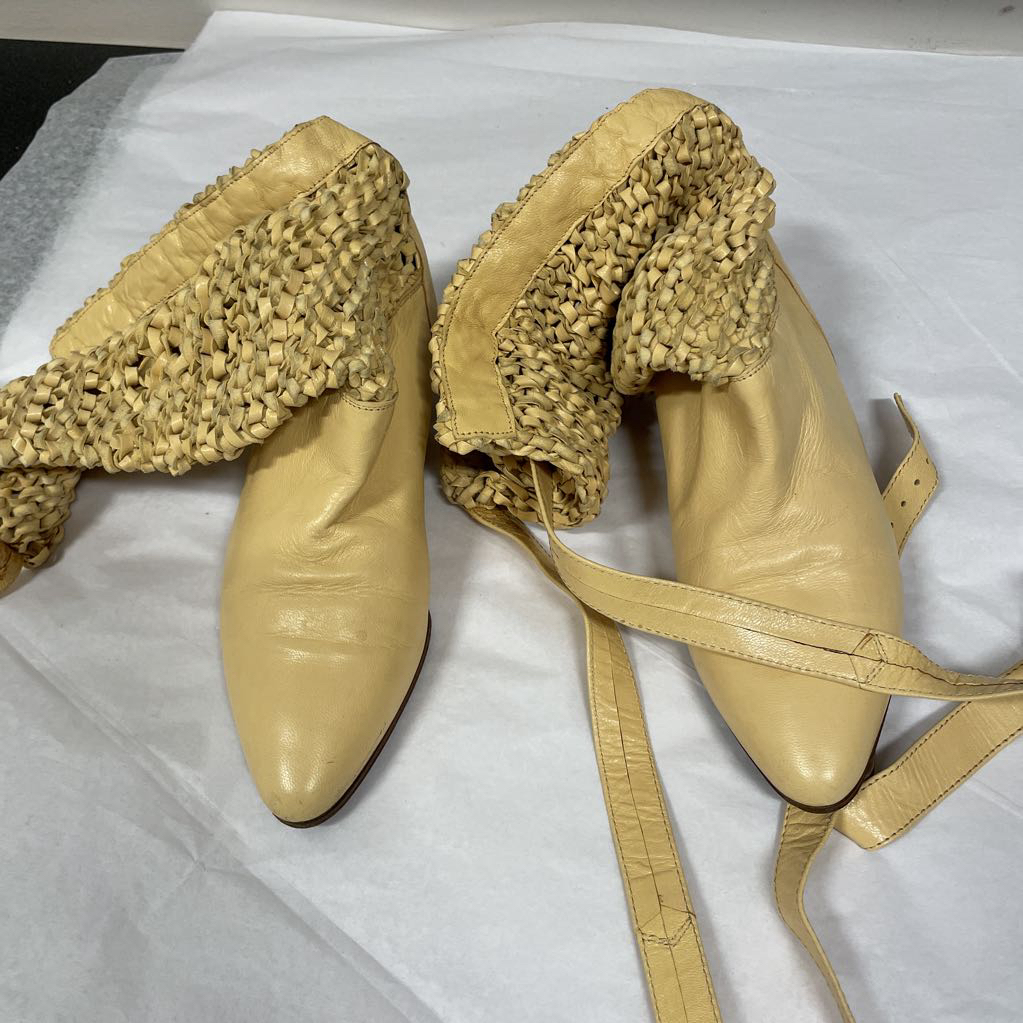 Yellow Woven Boots (36.5)