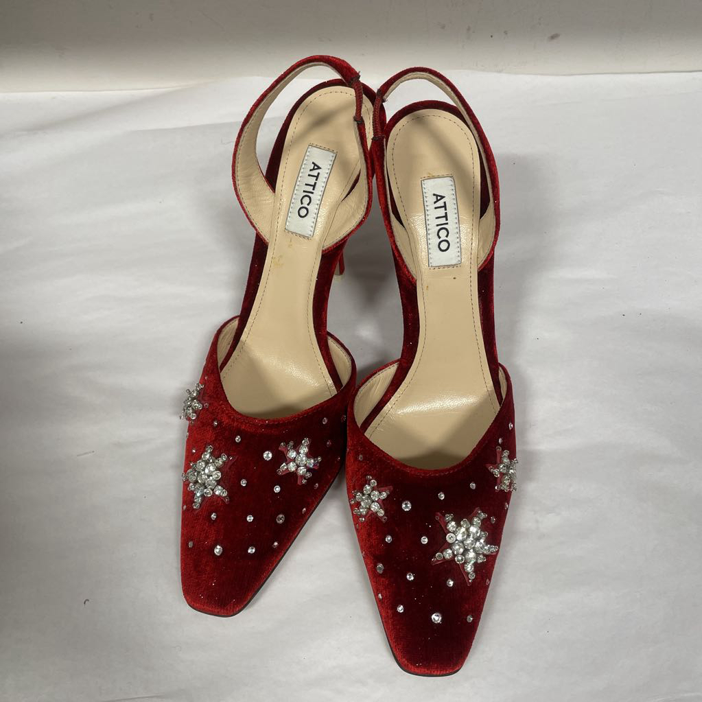 Red Velvet Bedazzled Star Heels (38)