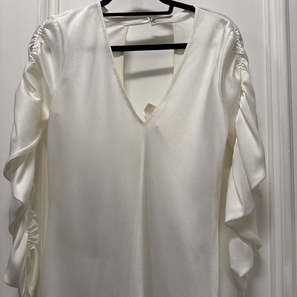 White Ruched Sleeves Maxi Dress (NWT 1395)