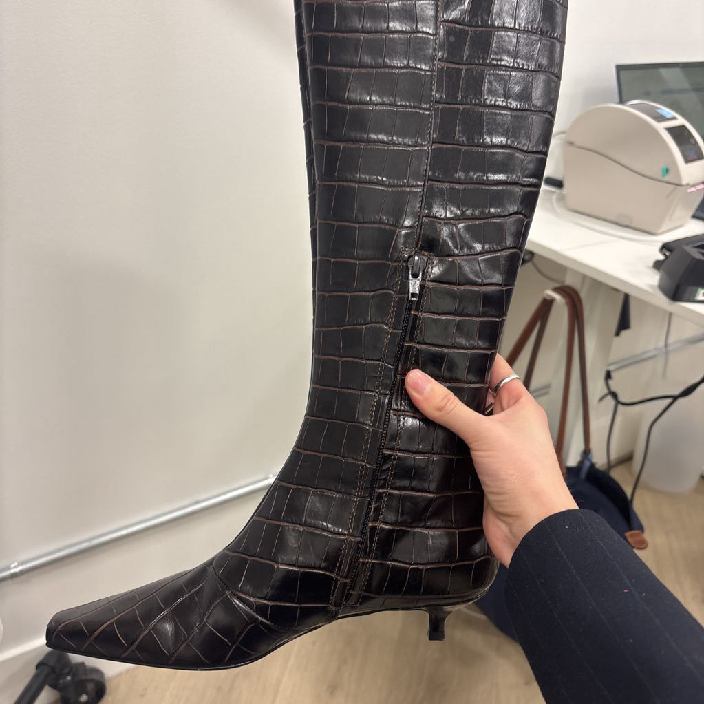 Brown Croc Tall Kitten Boot (1200)