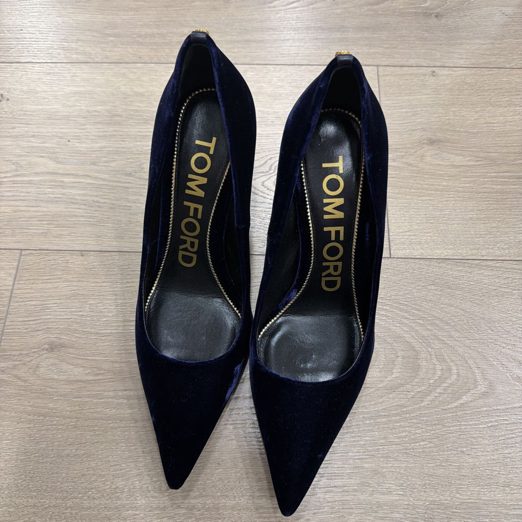 Navy Velvet Pump, 37.5