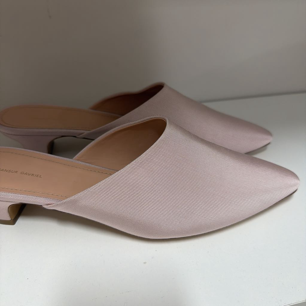 Light Pink Satin Twill Mules/Kitten Heels (NEW) (40)