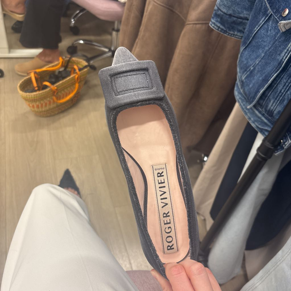 Black Washed Buckel Flats