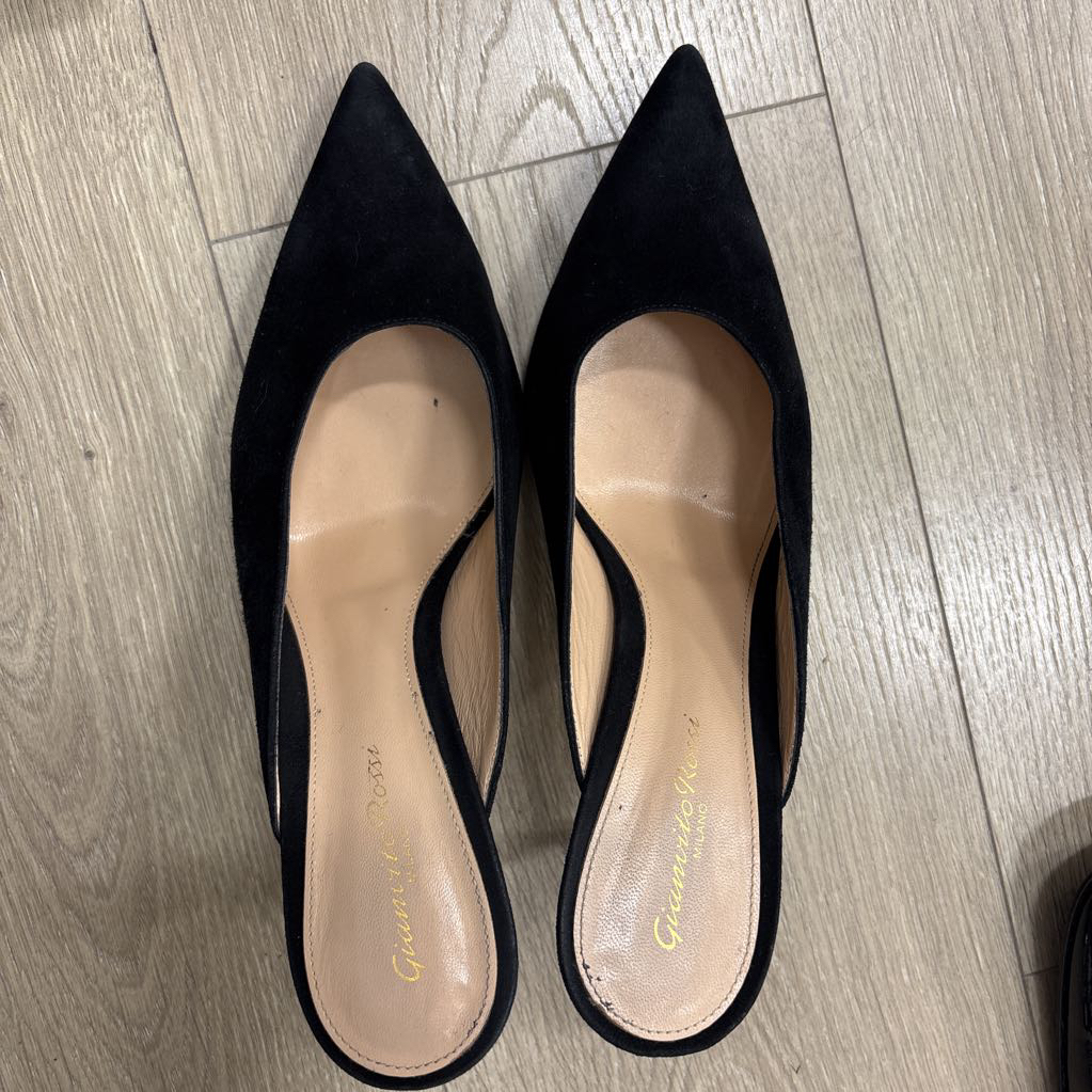 Black Suede Pointed Toe Mule
