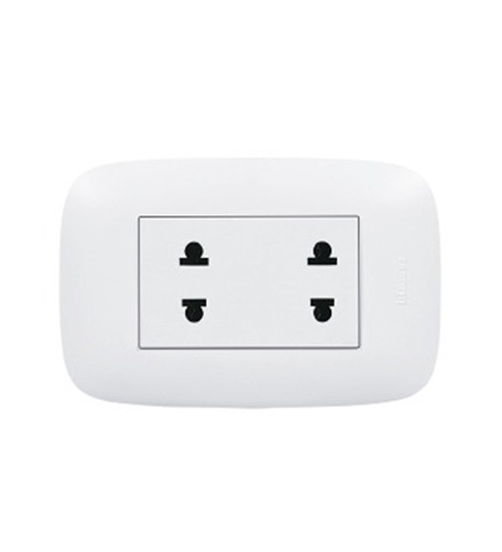 tomacorriente bticino doble