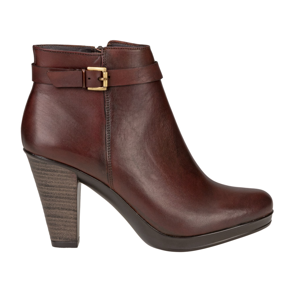Ripley - BOTINES CASUAL PARA MUJER TOP MODEL CUERO TB-08I20
