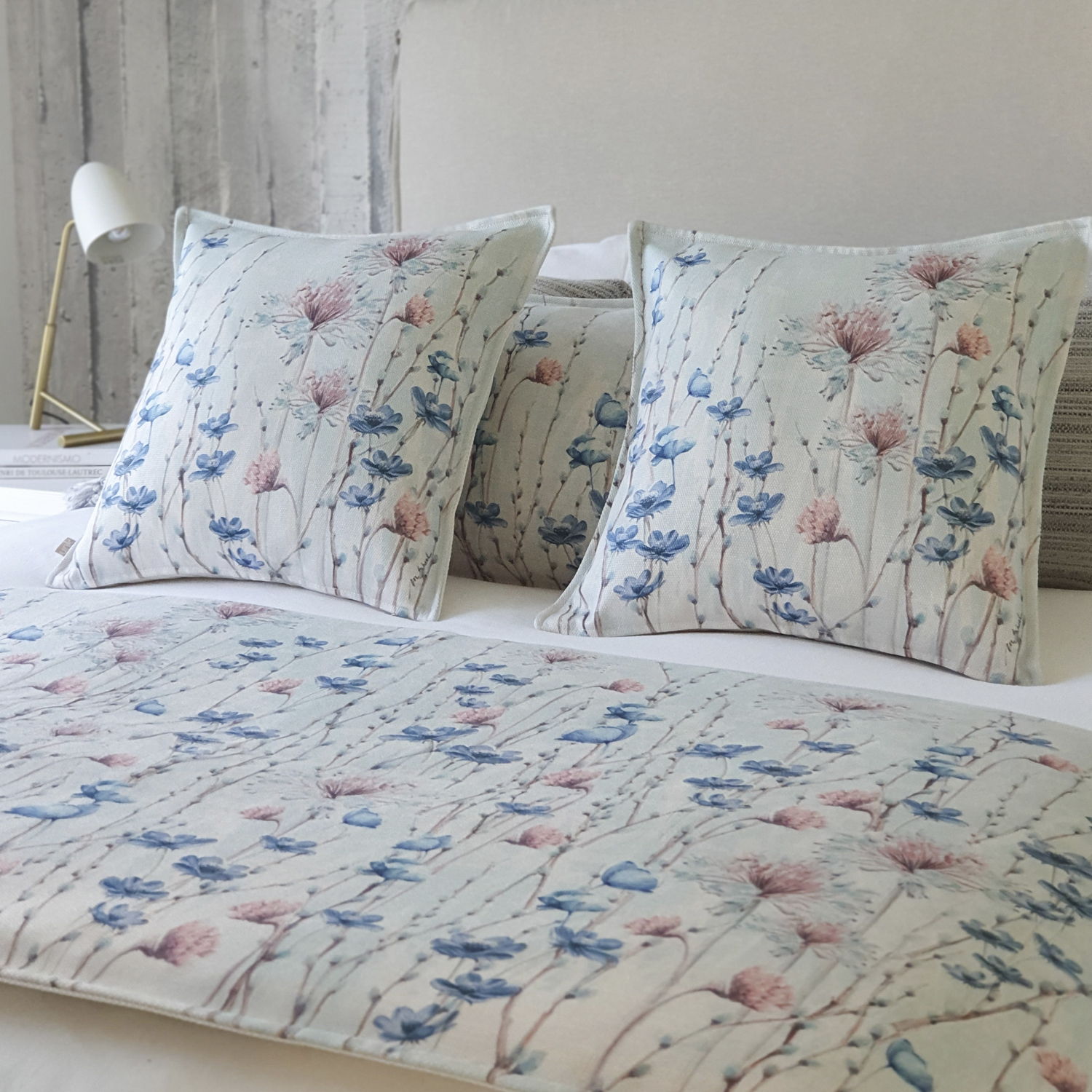 Piecera Marisa Brotes de Invierno 220X70
