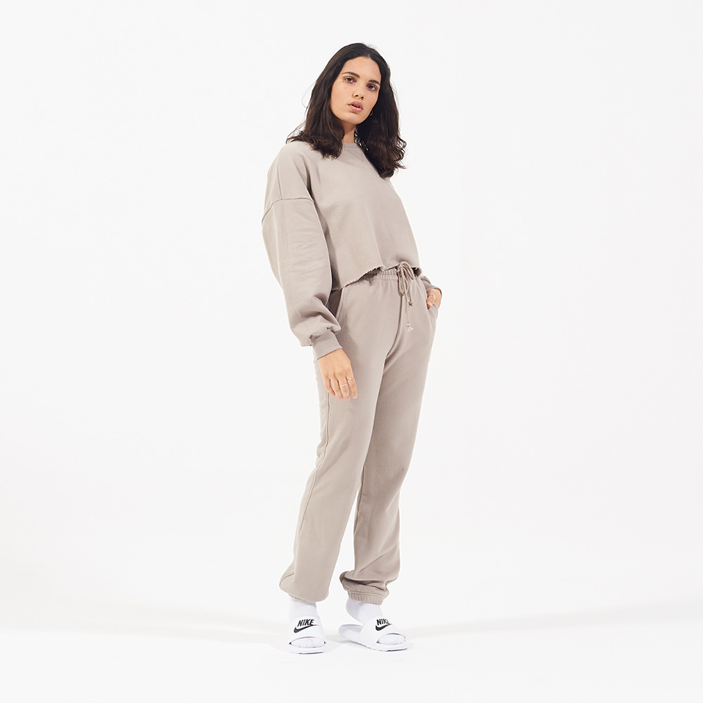 Ripley - PANTALÓN MUJER UNA TIENDA COMÚN COZY HIGH WAIST JOGGER TAUPE  FRANELA