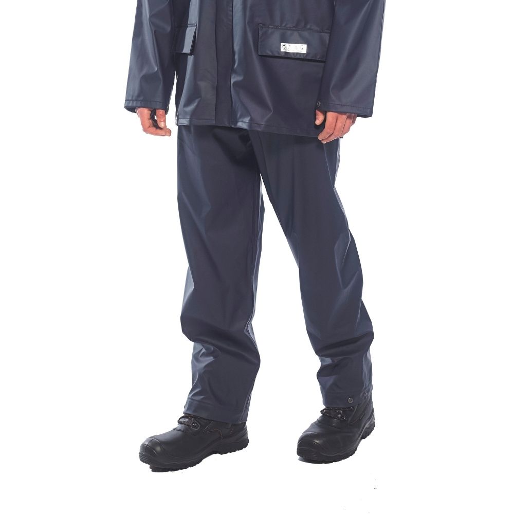 Ripley - PANTALÓN IGNÍFUGO E IMPERMEABLE HOMBRE PORTWEST SEALTEX FLAME FR47