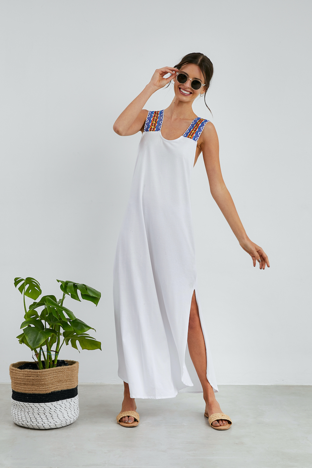 Ripley - SALIDA DE PLAYA O VESTIDO MUJER PERMUTA SIMONA LARGA BLANCO