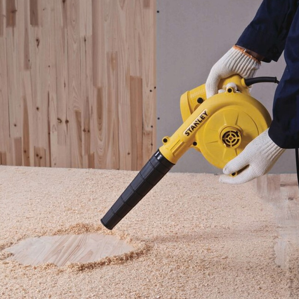 Ripley - SOPLADORA DE AIRE 500W STANLEY SPT500-B2
