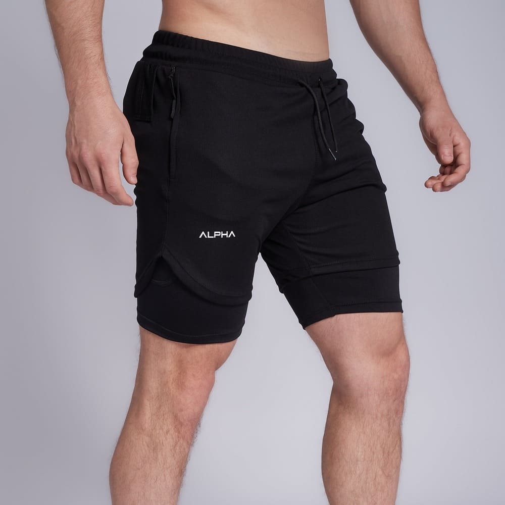 Ripley - SHORT DEPORTIVO CON LICRA HOMBRE ALPHA FIT