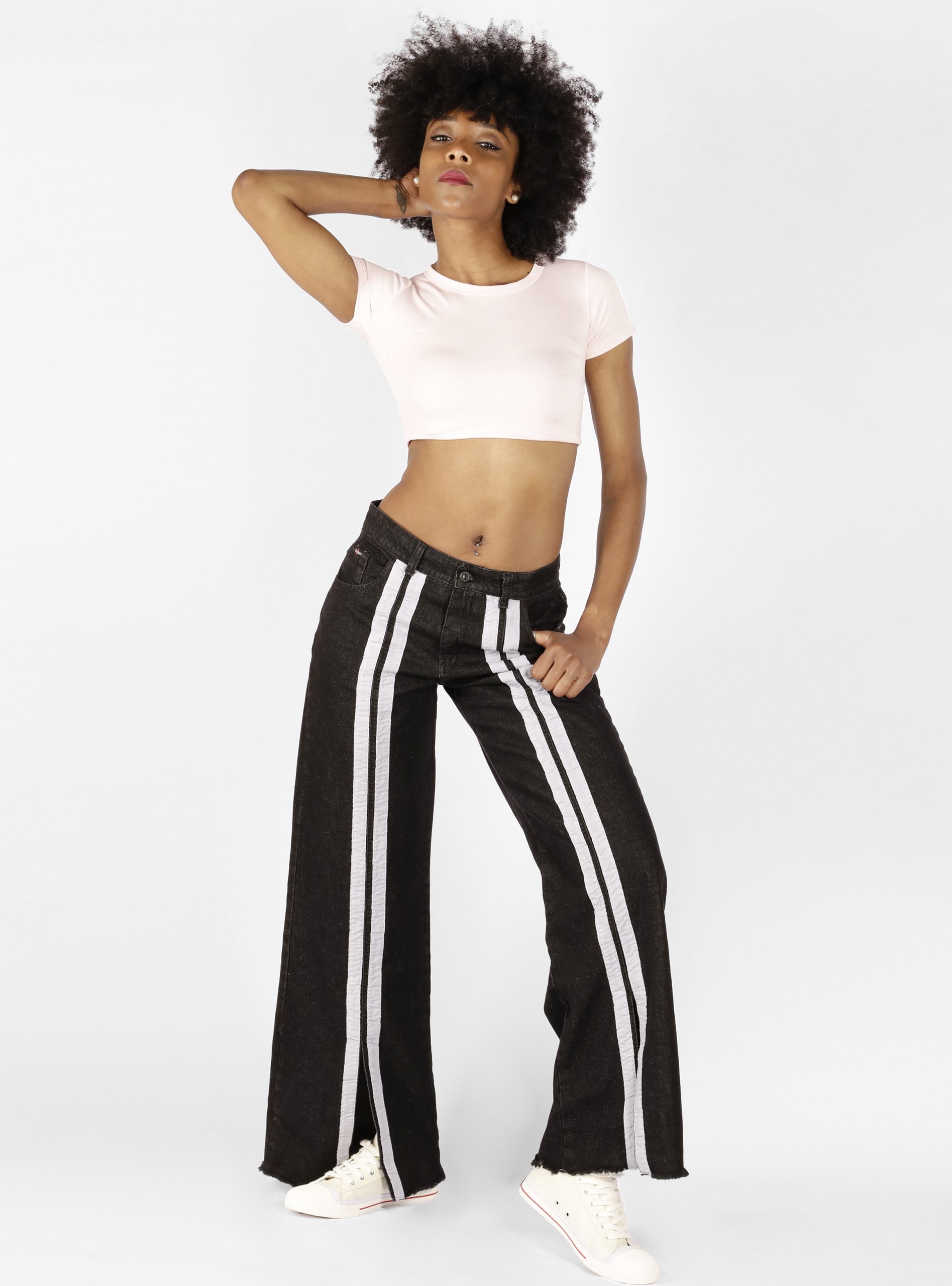 Ripley - JEANS WADO'S PALAZZO BOLSILLOS CARGO TIRO ALTO PRETINA BASICA BOTON