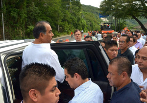 Pide Astudillo a regidores y diputados del PRI “cerrar filas” con Evodio Velázquez