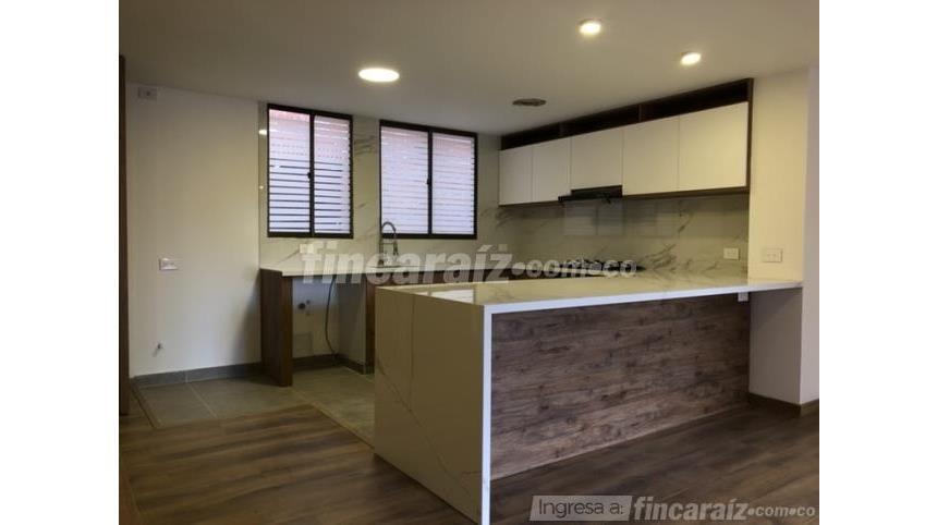 Piso – Bogotá, Santa Bárbara, Localidad Usaquén - Más