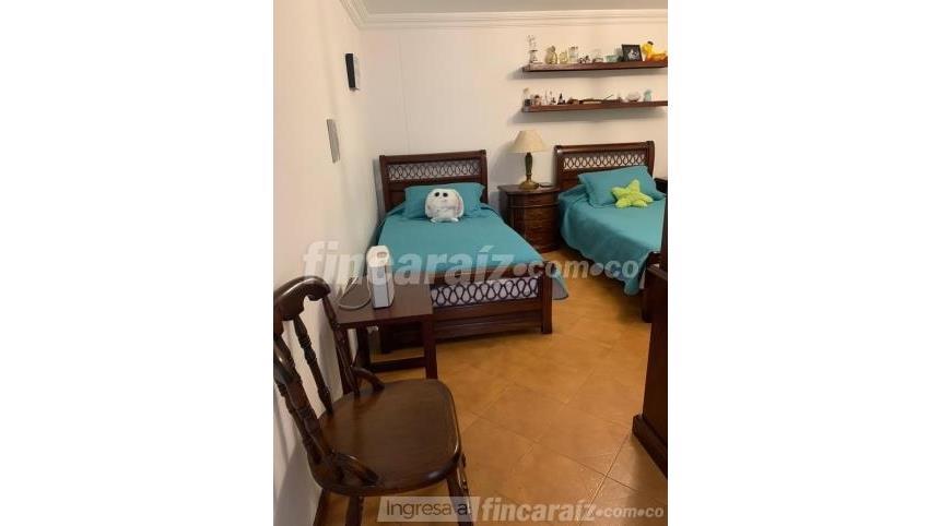 Apartamento de 5 alcobas en venta en Granada, Cali, 460 m² · foto 4 de 20