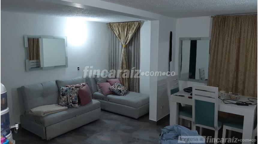 Piso – Bogotá, La Paz, Localidad Bosa
