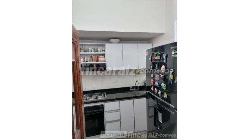 Piso – Bogotá, Santa Rosa, Localidad Suba - Más