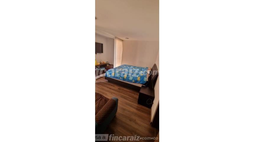 Piso – Bogotá, Localidad Suba - Más
