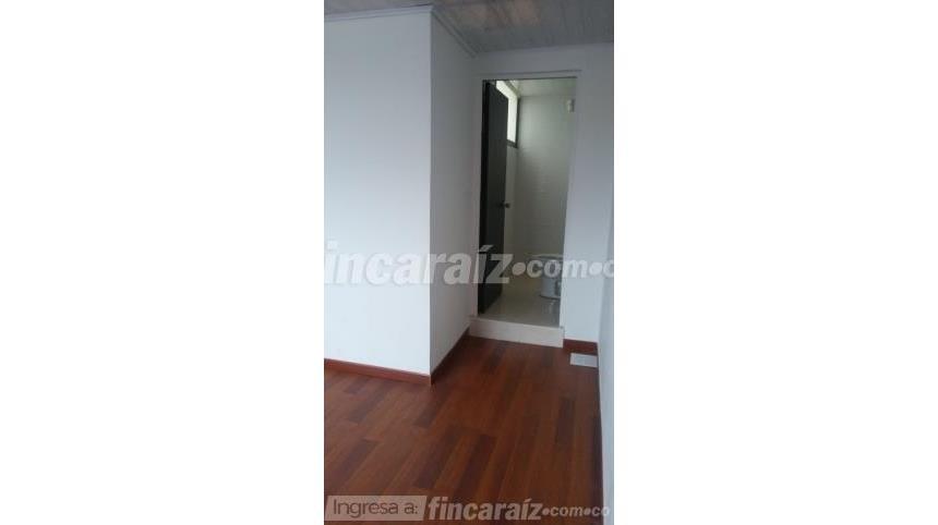 Piso – Bogotá, Localidad La Candelaria - Vista 4