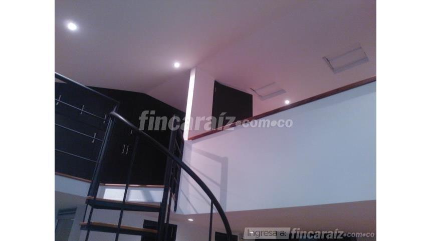 Piso – Bogotá, Galerías, Localidad Teusaquillo - Más