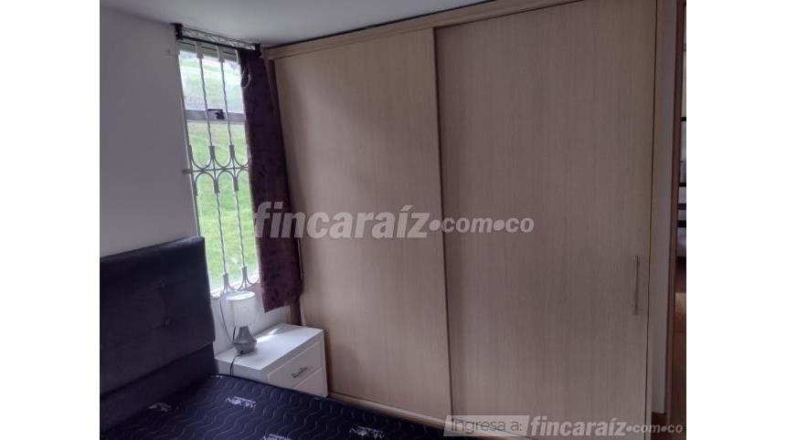 Piso – Bogotá, Localidad La Candelaria - Más