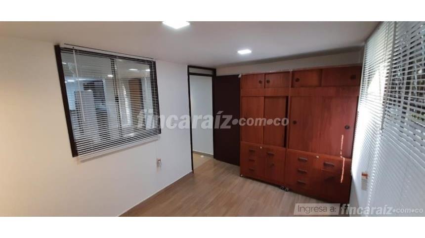 Piso – Bogotá, Santa Isabel, Localidad Los Mártires - Más