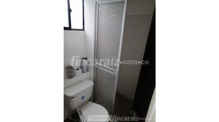 Piso – Bogotá, Localidad Kennedy - Más