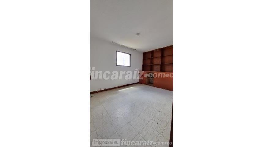 Piso – Bogotá D.C., Las Aguas, Localidad La Candelaria - Más